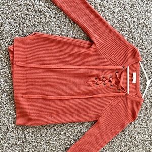 KNIT TIE SWEATER